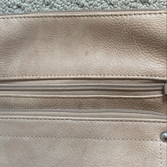 Mia and Luca Crossbody Bag - Picture 10 of 14